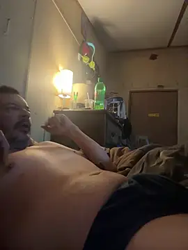 justN69 Show in webcam