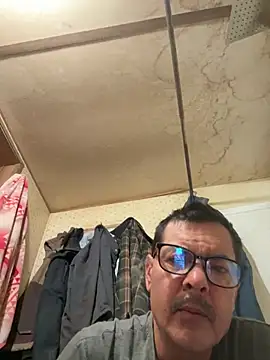 justN69 webcam show