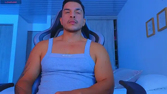 jhon_s webcam show
