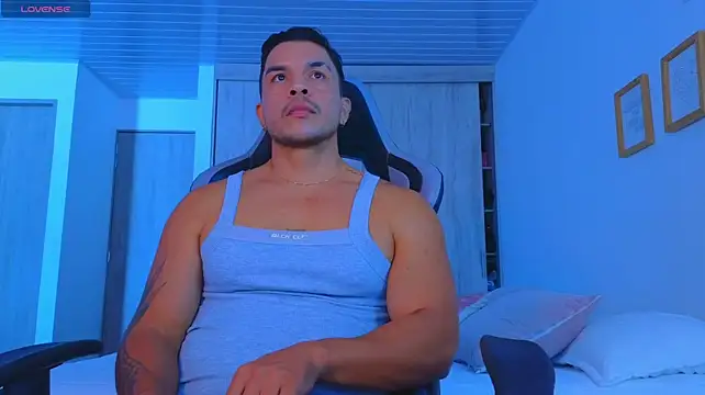 jhon_s – webcam-show