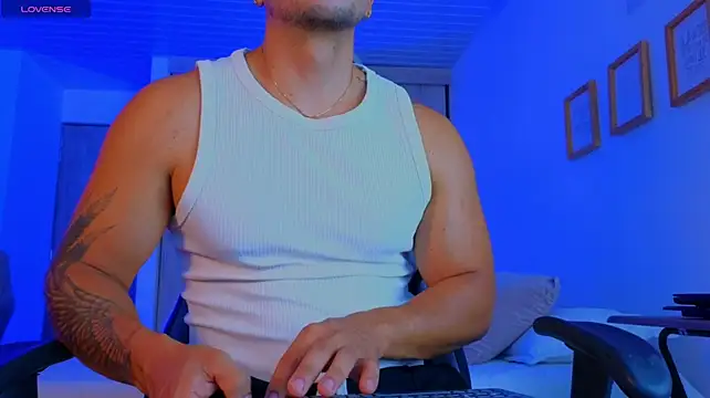 jhon_s – webcam-show