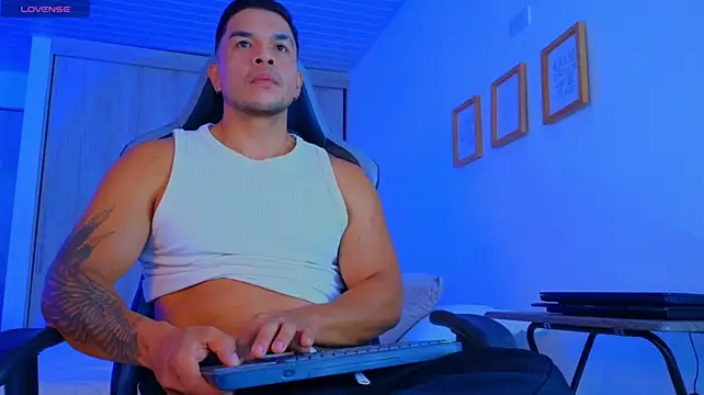 jhon_sn Webbikameraesitys