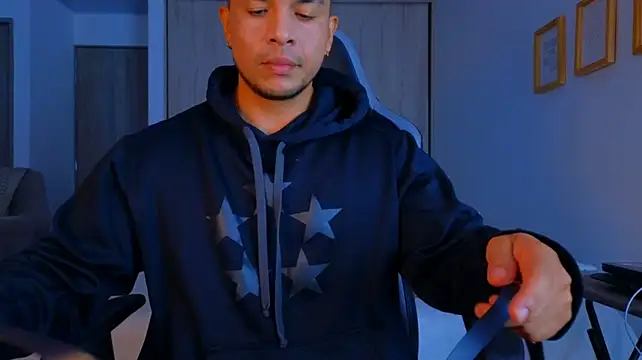 jhon_s Webcam show