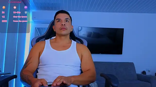 jhon_s: διαδικτυακό σόου στην κάμερα