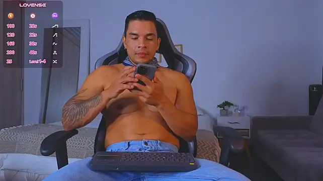 Webkamerová show jhon_s
