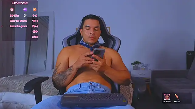 jhon_s' Webcam Show