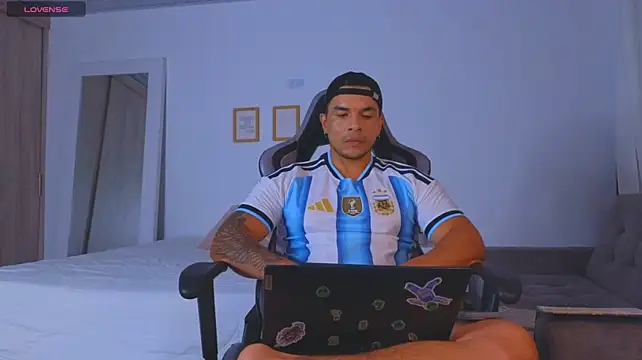 jhon_s webkamerás műsora