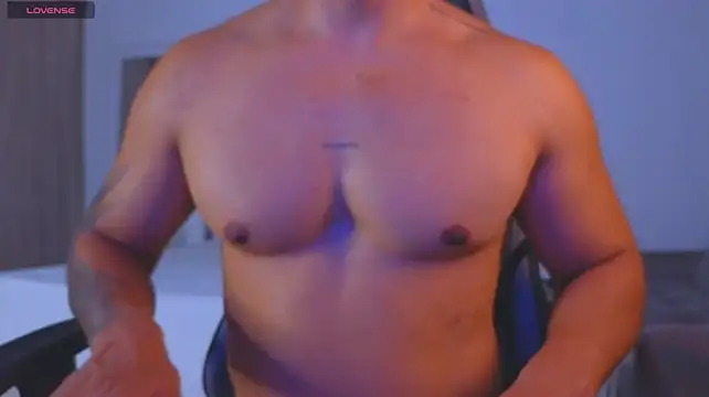 jhon_s Show in webcam