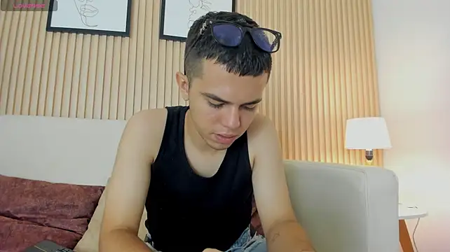 Show modela Dante_lux_ na web-kameri