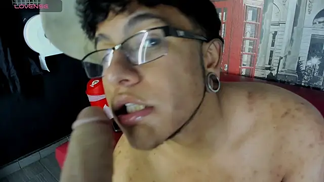 Bill33_'s Webcam Show