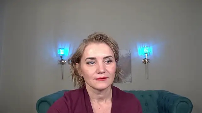 Chat +18 de AdeleRocher ao vivo