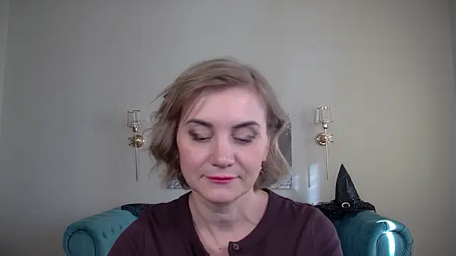 AdeleRocher – Live XXX-chat