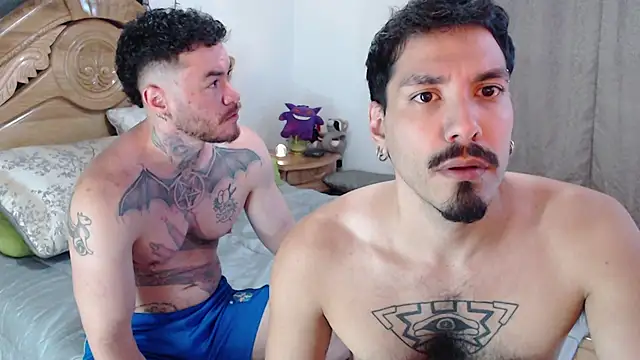 Pokazy przed kamerką – InkednBaked