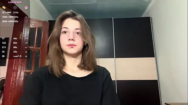 JoyceAlmanza 现场XXX聊天
