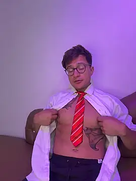Hassbyd ওয়েবক্যাম শো