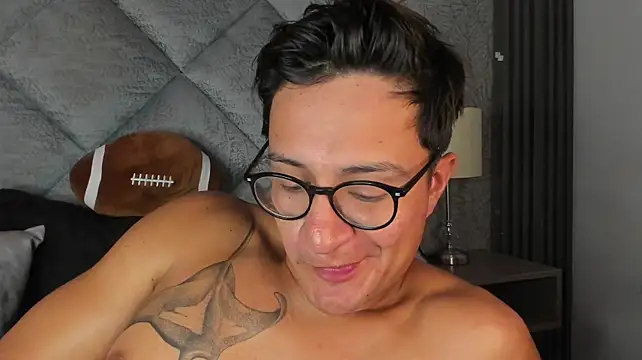 Hassbyd Show in webcam