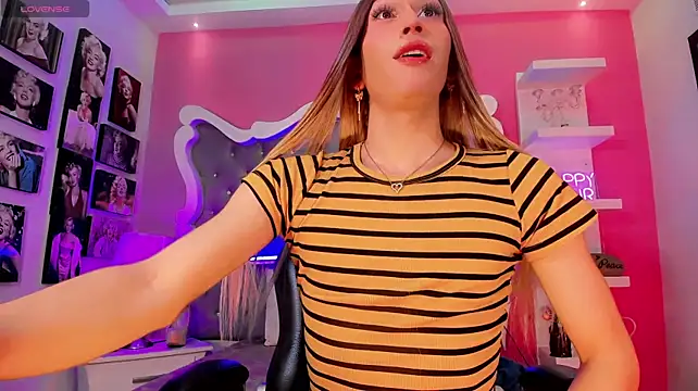 Show modela BrytannyCabanak na web-kameri