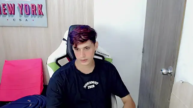 El_flaquito_one Show Webcam