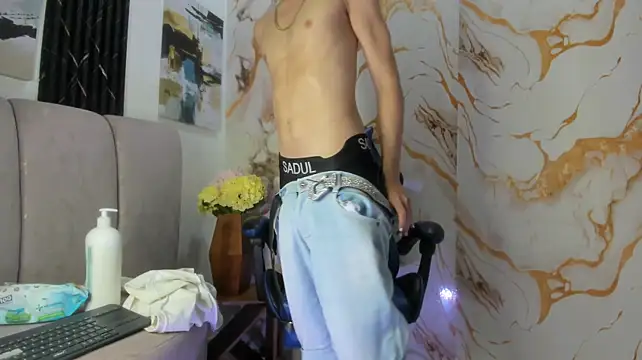 LITTLE_BABY2026 网络视讯表演