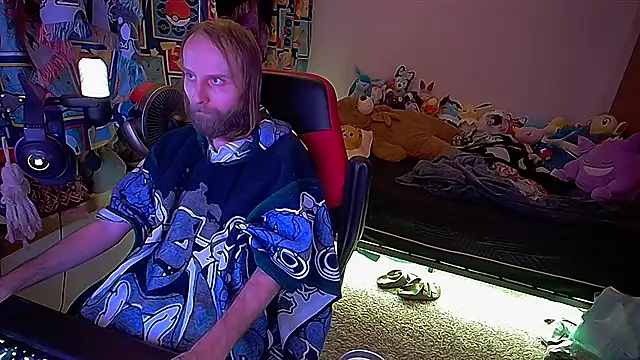 MrFrizby6211 Webcam show
