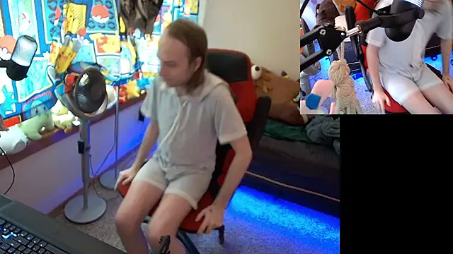 MrFrizby6211 Show in webcam