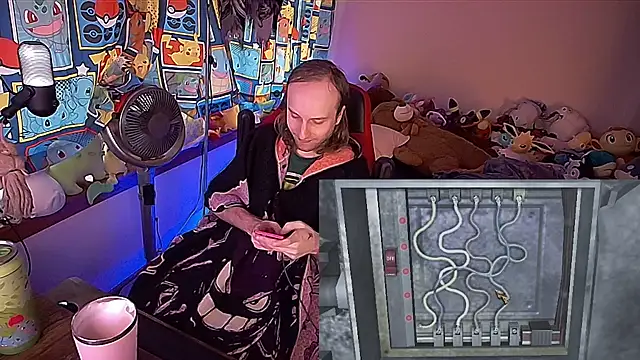 MrFrizby6211 Show in webcam