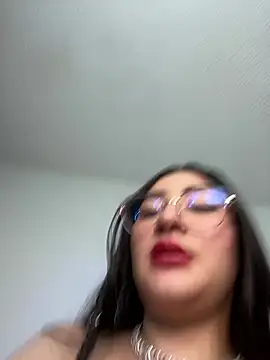emily_cley_'s Live XXX Chat