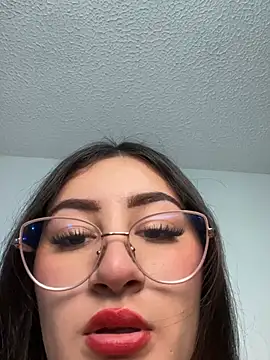 emily_cley_ Chat XXX in diretta