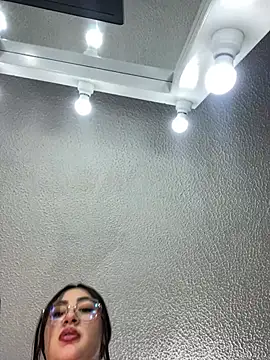 emily_cley_ élő XXX-chatje
