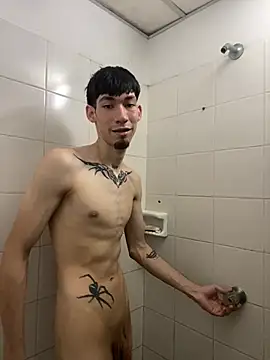 Pertunjukan Kamera Web CAMILO__21