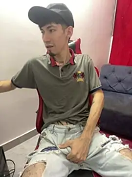 Pertunjukan Kamera Web CAMILO__21