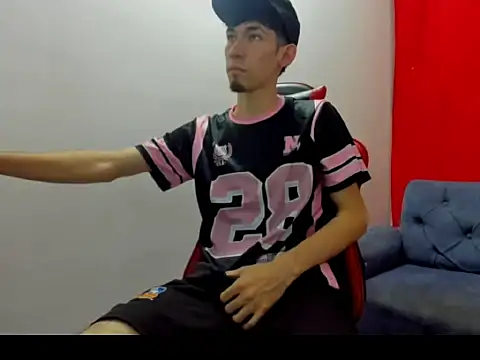 Show de CAMILO__21 na webcam
