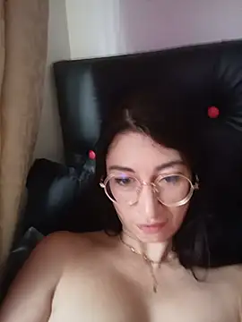 Webkamerová show alessialouren