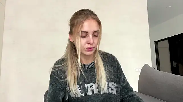 Shy_of_dream Live XXX-chat