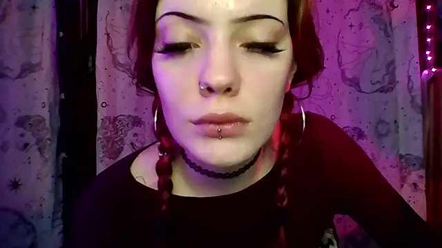 Webkamerová show Alluring_Silk
