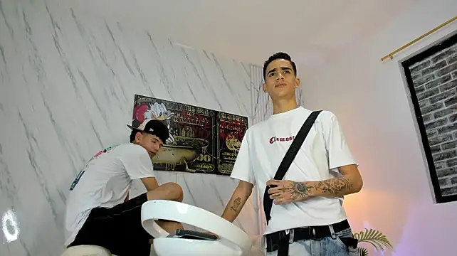 Show de webcam de COOL_BOYS2