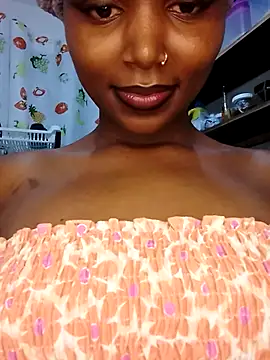 XXX chat uživo modela ebonnychick1