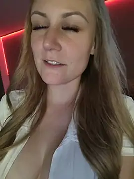 แชท XXX สดของ SweetGermanGoddess