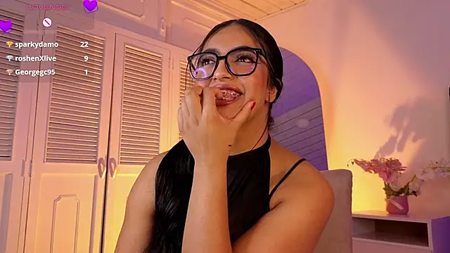 Sara_Blazee Webcam-Show