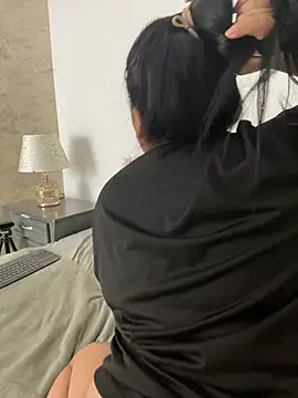 NaniGgold's Live XXX Chat