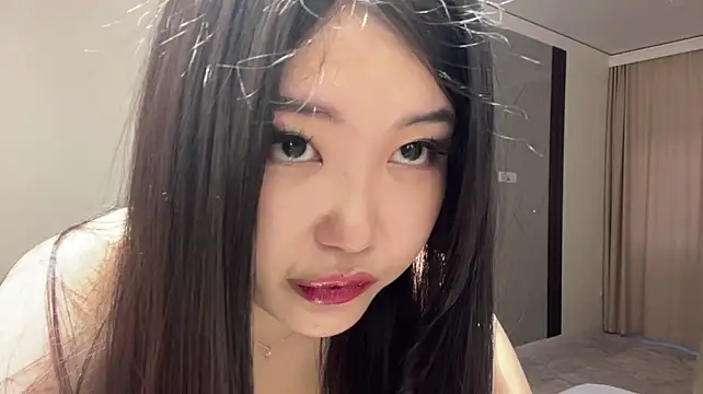 EffieCupplesn Live XXX chat