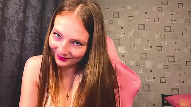 OscarMcisaac Show in webcam