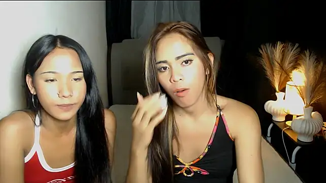 horsecock_levita Pertunjukan Webcam