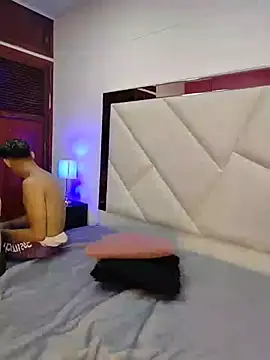 Živý XXX chat wildcoupless