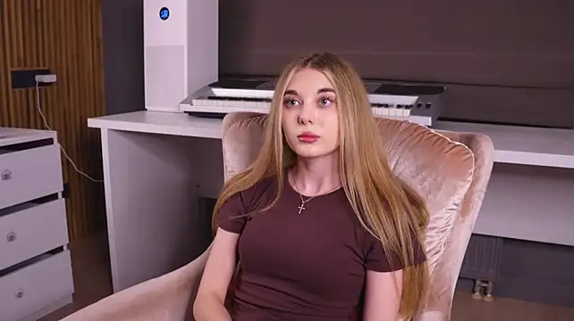 HarrietElrick Show in webcam