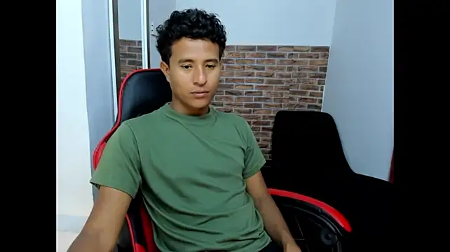 WIZARD-ALESSANDRO Webcam show