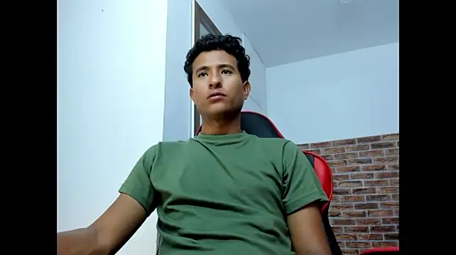 WIZARD-ALESSANDRO's Webcam Show
