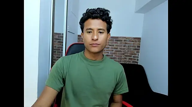 WIZARD-ALESSANDRO's Webcam Show