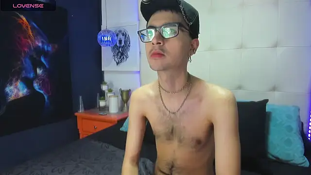 Show modela Dacky12_ na web-kameri