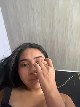 Webkamerová show maliha_ec